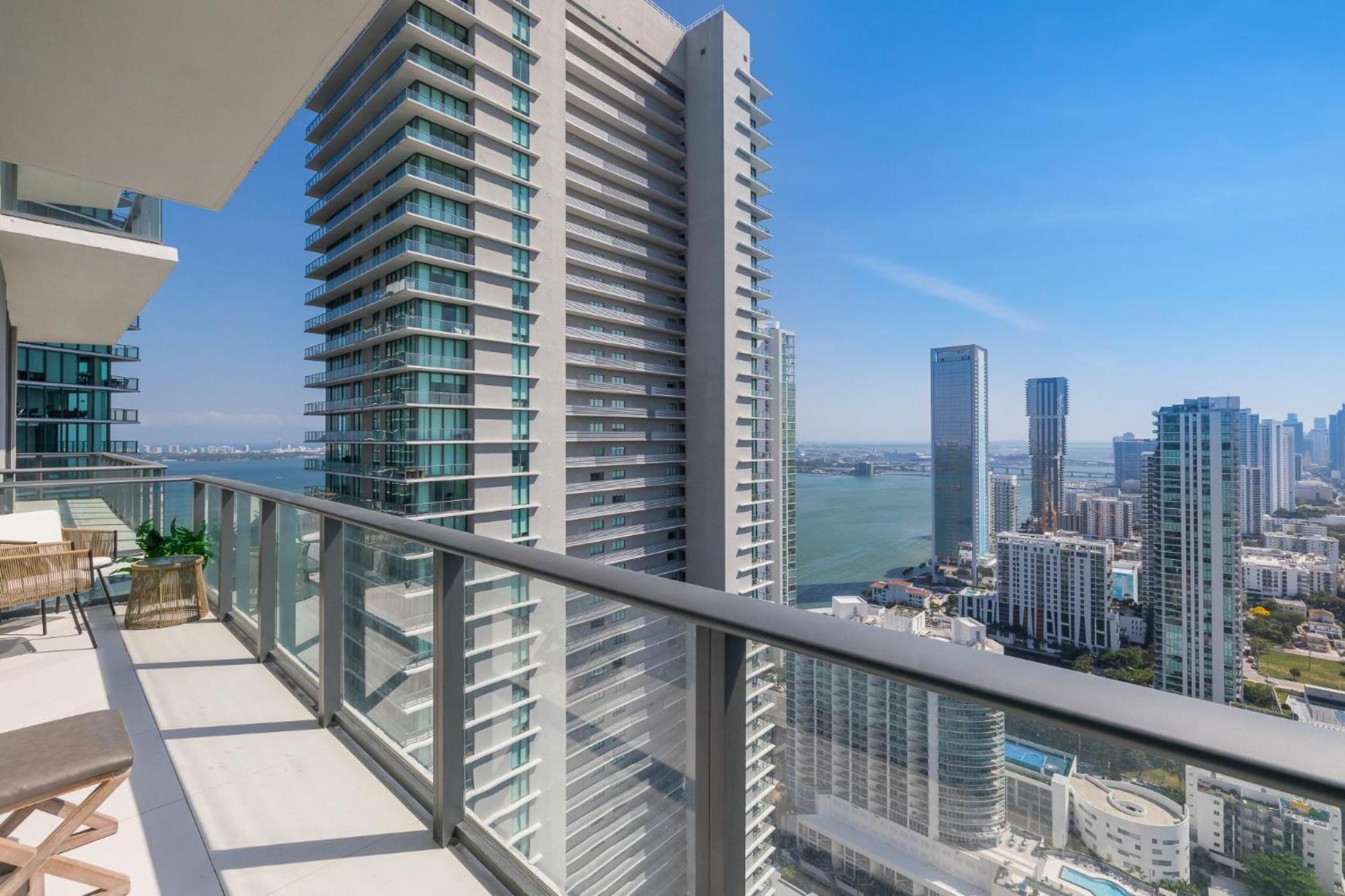 Unique High-Rise Condo In Miami Dış mekan fotoğraf